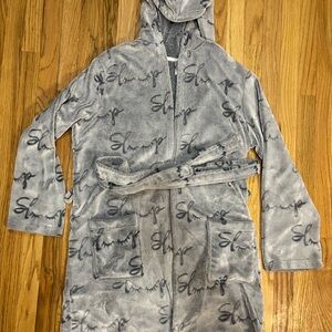 Woman’s daydream by Berkshire home Gray Hooded robe size L/Xl
